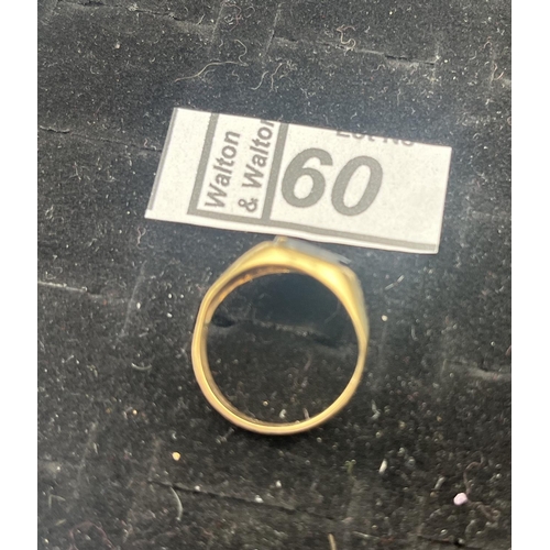 60 - 9ct Gold stone signet ring, size R 3.4g - Only 10% buyer's premium