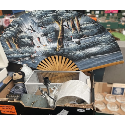 716 - Box containing a quantity of home decor items and a large 'crane' hand fan