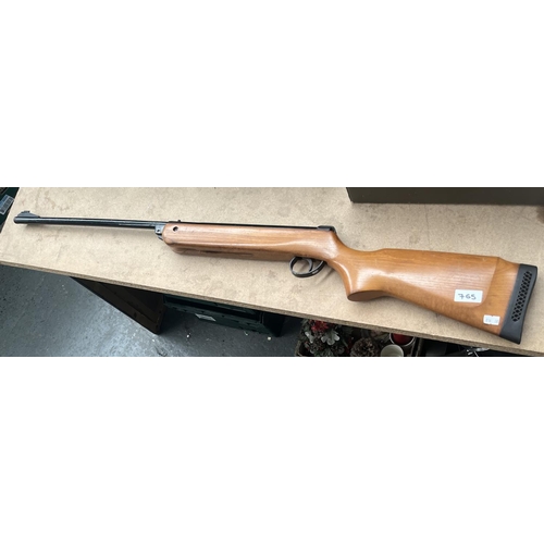 765 - BSA Meteor air rifle