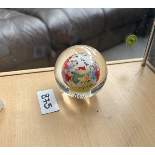 875 - Vintage reverse painted Chinese glass globe