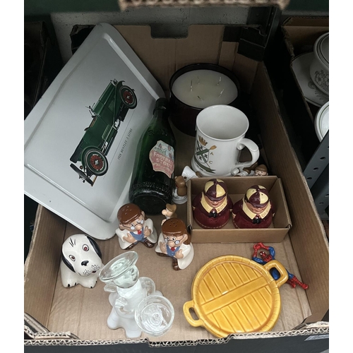 96 - Box containing vintage fountain pens, Royal Doulton Tweedle Dee & Dum salt & pepper and a Bentley tr... 