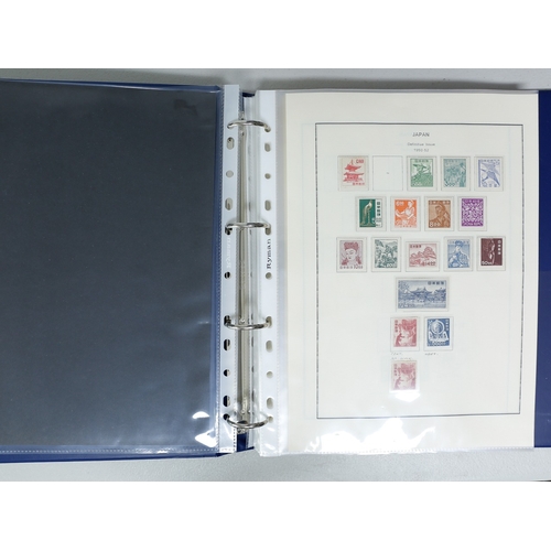 15 - Misc. Lots & Collections JAPAN to 1960's  Commem. & Defin. mint & used coll. incl. part-sets/sets, M... 