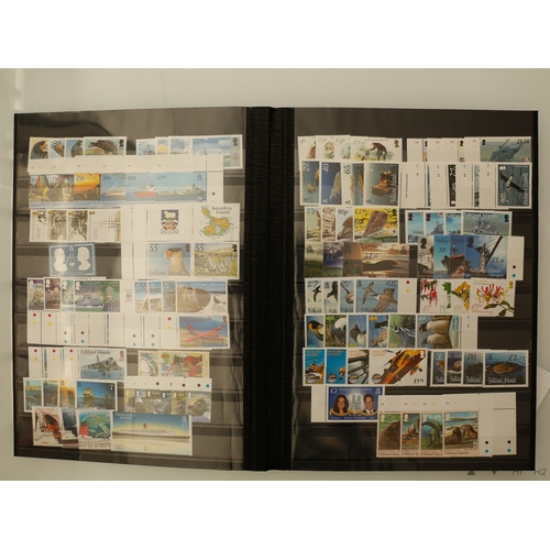 17 - Misc. Lots & Collections FALKLAND ISLANDS 1953/2015 Q.E.II comprehensive Commem. & Defin. mint unmtd... 