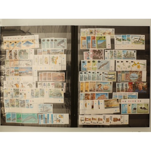 17 - Misc. Lots & Collections FALKLAND ISLANDS 1953/2015 Q.E.II comprehensive Commem. & Defin. mint unmtd... 