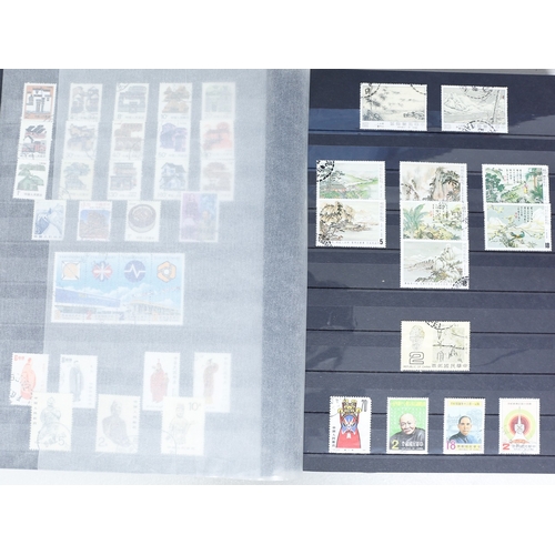 25 - Misc. Lots & Collections CHINA 1897 to late 1990's  mint & used coll. sets/part-sets incl. various P... 