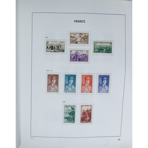 27 - Misc. Lots & Collections FRANCE 1849/1994 substantial mostly used collection in Davo printed album, ... 