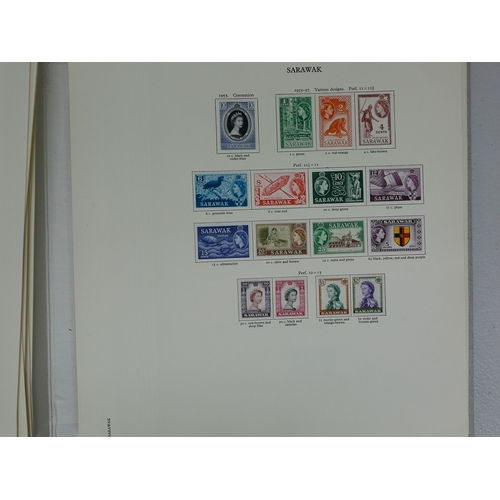 34 - Misc. Lots & Collections COMMONWEALTH Q.E.II fine mint coll. mainly complete sets including Falkland... 