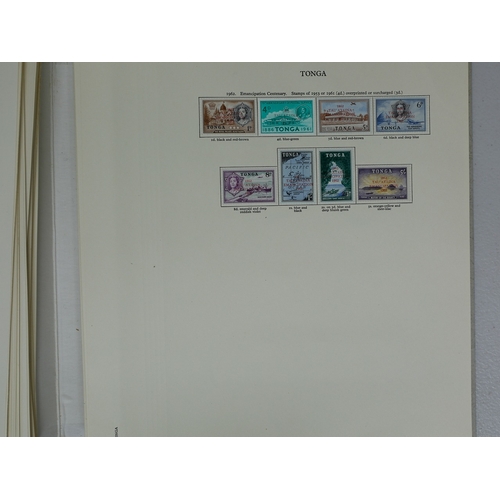 34 - Misc. Lots & Collections COMMONWEALTH Q.E.II fine mint coll. mainly complete sets including Falkland... 