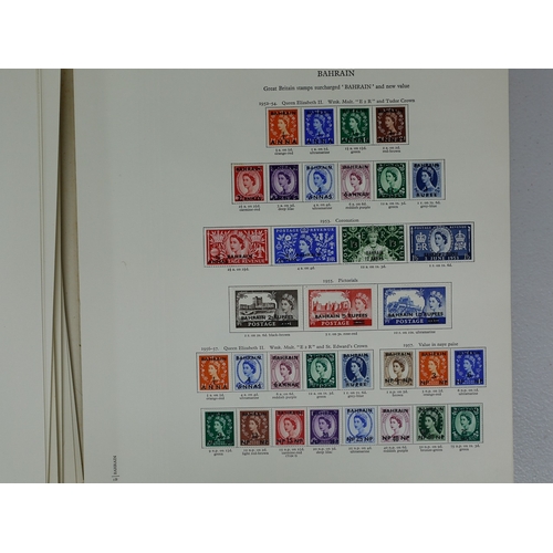 34 - Misc. Lots & Collections COMMONWEALTH Q.E.II fine mint coll. mainly complete sets including Falkland... 