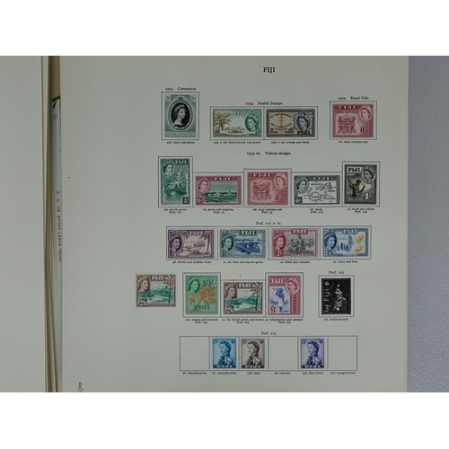 34 - Misc. Lots & Collections COMMONWEALTH Q.E.II fine mint coll. mainly complete sets including Falkland... 