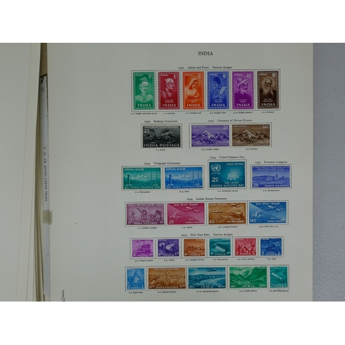 34 - Misc. Lots & Collections COMMONWEALTH Q.E.II fine mint coll. mainly complete sets including Falkland... 