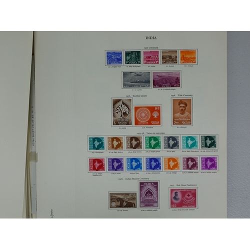 34 - Misc. Lots & Collections COMMONWEALTH Q.E.II fine mint coll. mainly complete sets including Falkland... 