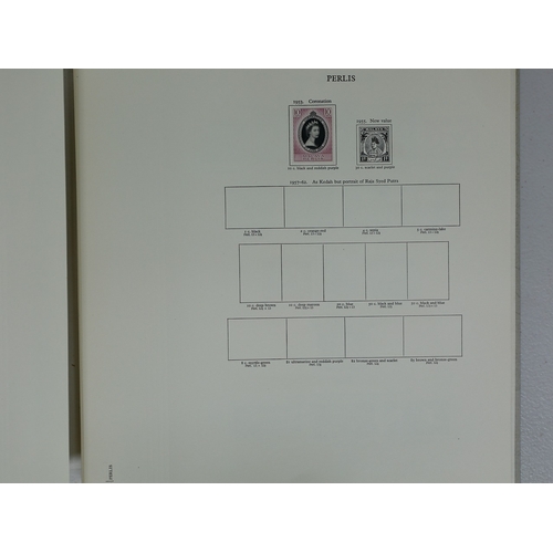 34 - Misc. Lots & Collections COMMONWEALTH Q.E.II fine mint coll. mainly complete sets including Falkland... 