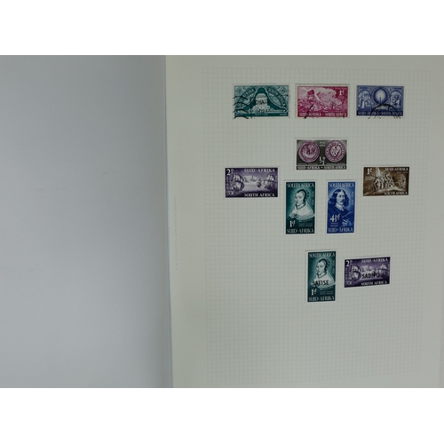 44 - Misc. Lots & Collections COMMONWEALTH Q.V to Q.E.II Commem. & Defin. mint & used coll. comprising of... 