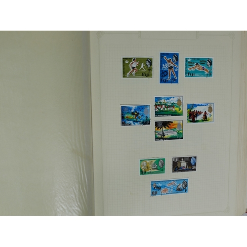 44 - Misc. Lots & Collections COMMONWEALTH Q.V to Q.E.II Commem. & Defin. mint & used coll. comprising of... 