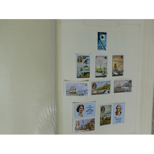 44 - Misc. Lots & Collections COMMONWEALTH Q.V to Q.E.II Commem. & Defin. mint & used coll. comprising of... 