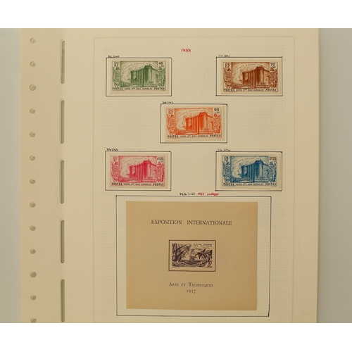 47 - Misc. Lots & Collections FRENCH SOMALI COAST 1902/39 mostly mint coll. with 1902/3 to 5f plus three ... 