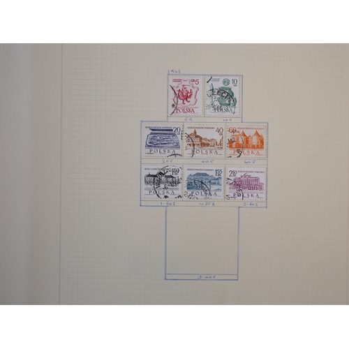 30 - Misc. Lots & Collections FOREIGN to approx. 1970's (varies by country) Commem. & Defin. mint & used ... 