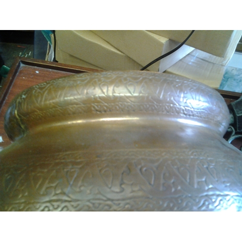 197 - Nice Copper hand decorated large Planter