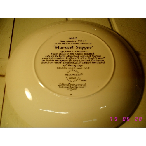 151 - Large Wedgwood OFF TO WORK CHARGER