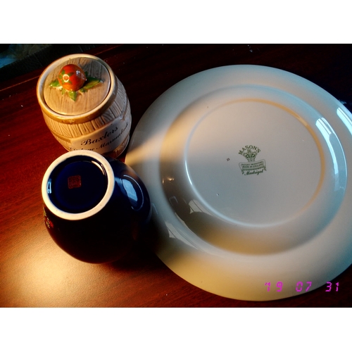 56 - Collection of china including Masons plate, Govencroft Baxter Marmalade Pot & Oriental Vase signed  ... 