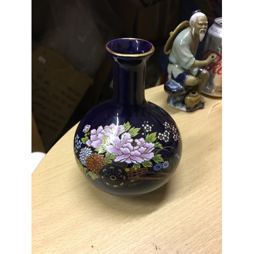 1 - Lovely Japanese Bud Vase approx. 18cm tall perfect condition