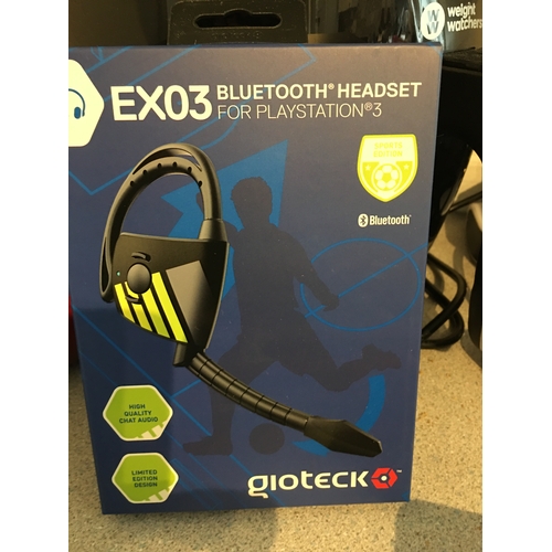 77 - Brand New Gioteck EX03 Bluetooth Gaming Headset For Playsation 3 - Limited Edition Design