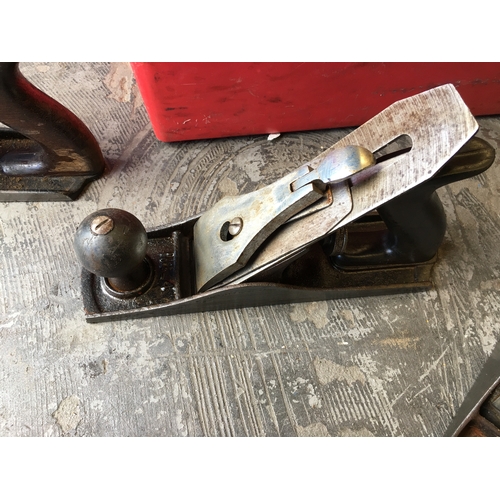 90 - CRACKING LARGE VINTAGE WOOD PLANE