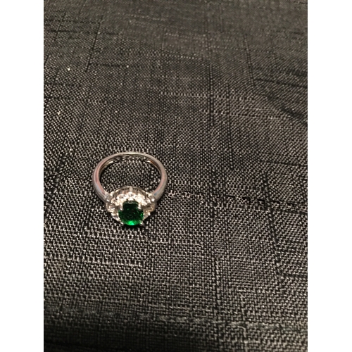 172 - LOVELY SILVER 95 RING WITH GREEN MOUNTED STONE