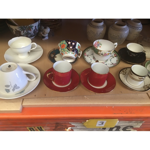 193 - NICE COLLECTION OF CHINA CABINET CUPS & SAUCERS, COFFEE CANS  AND SAUCERS AND TENNIS SET