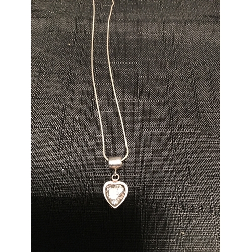 293 - LOVELY NECKLACE WITH SILVER HEART PENDANT WITH STONES