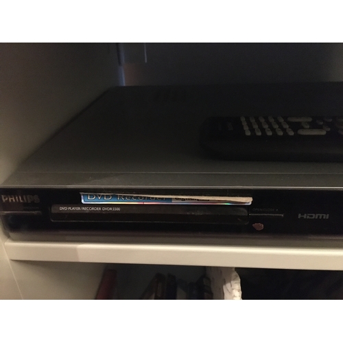 347 - CRACKING PHILIPS DVD RECORDER WITH REMOTE TESTED AND WORKING WELL.