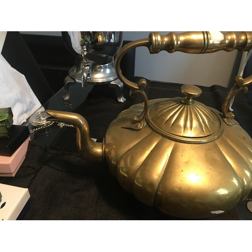 2 - CRACKIN HEAVY BRASS KETTLE WITH SOLID BRASS HANDLE