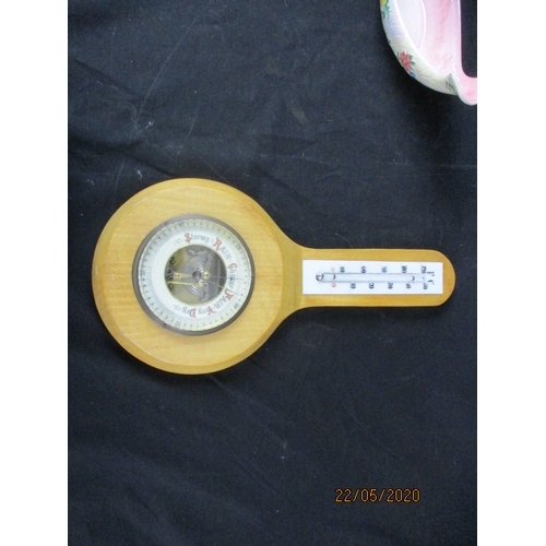 169 - NICE VINTAGE WALL BAROMETER  (l)