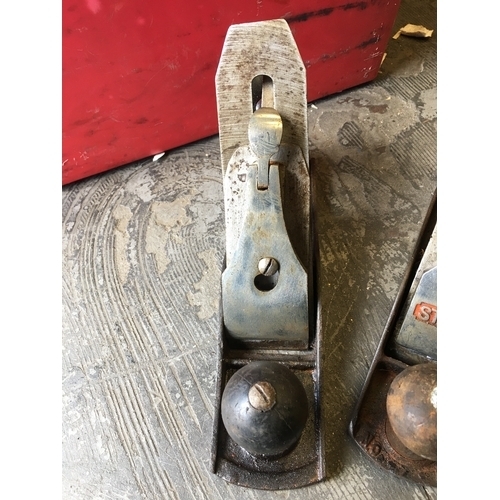 90 - CRACKING LARGE VINTAGE WOOD PLANE