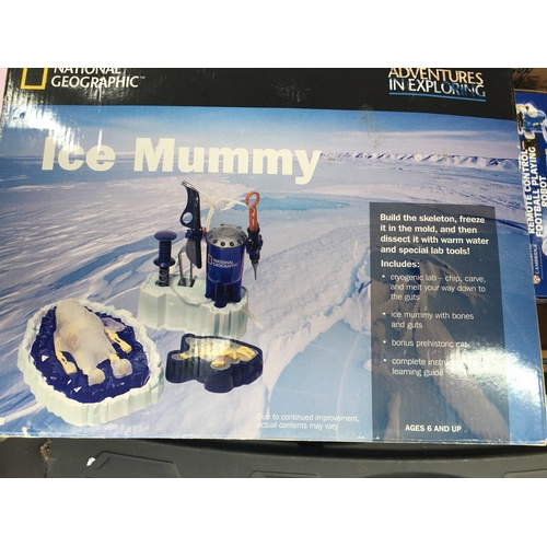 151 - BOXED COMPLETE NATIONAL GEOGRAPHIC ICE MUMMY MODEL BUILD YOUR OWN ICE SKELETON