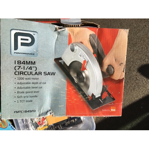 80 - CRACKING NEW BOXED RIP SAW (180)