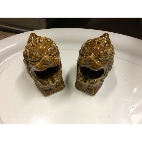 407 - A PAIR OF FOO DOGS (WATCH THE SHARP TEETH)