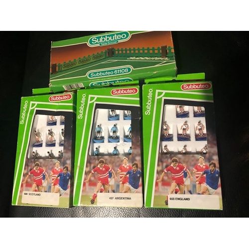 412 - CRACKING COLLECTION OF SUBBUTEO BOXED TEAMS COMPLETE AND BOXED FENCING SURROUND