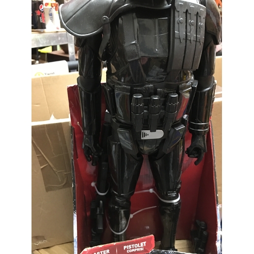 51 - Cracking Star Wars DEATH TROOPER LARGE FIGURE boxed 9in tall