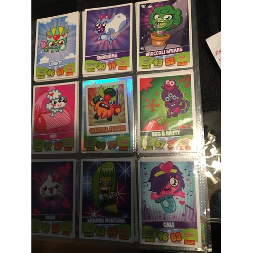 303 - ASSORTMENT OF50 TOPPS MOSHI MONSTERS MASH UP INCLUDING 4 HOLOGRAMS