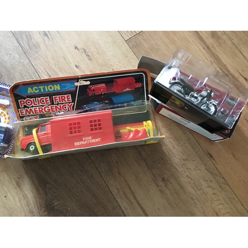 182 - selection of three collectable boxed vehicles