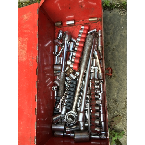 218 - CRACKING  RED TOOL BOX WITH SOCKETS