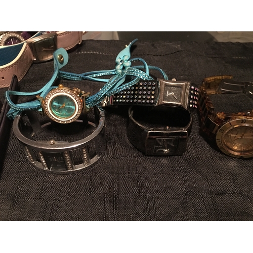 418 - COLLECTION OF SIX WATCHES