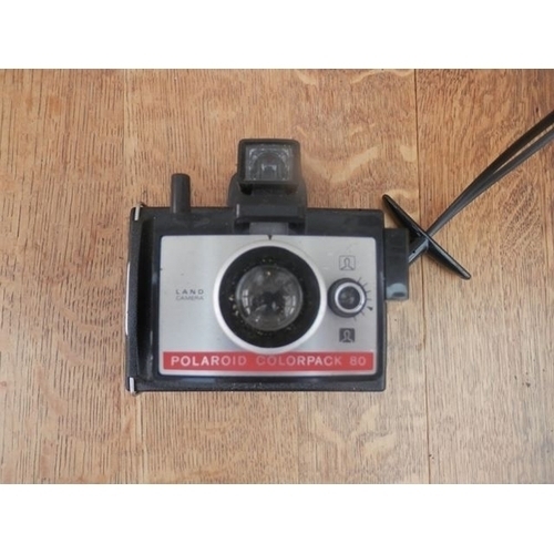 267 - POLAROID COLOUR PACK 80 CAMERA NO CASE or box