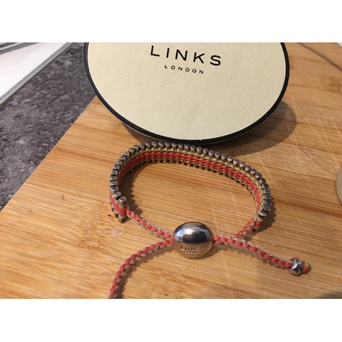 200S - LOVELY LINKS OF LONDON FRIENDSHIP BRACELET BOXED