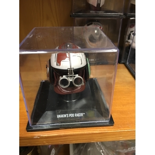 430 - CRACKING MINIATURE AANAKAN'S POD RACER HELMET IN PLASTIC DISPLAY BOX