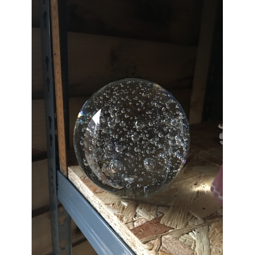 50 - FANTASTIC LARGE BUBBLE GLASS PAPERWEIGHT