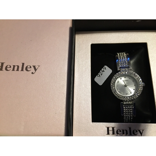 183 - LOVELY BOXED HENLEY WATCH