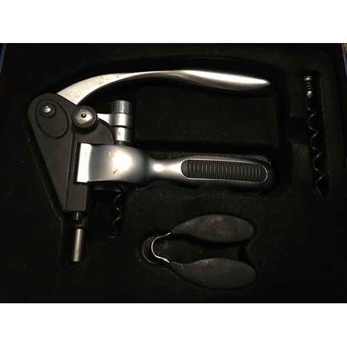 94 - BOXED CONNOISSEUR CORKSCREW SET AS NEW